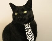 开云官网-职业联赛商业权益分配不均引发争议，联赛商业化方案