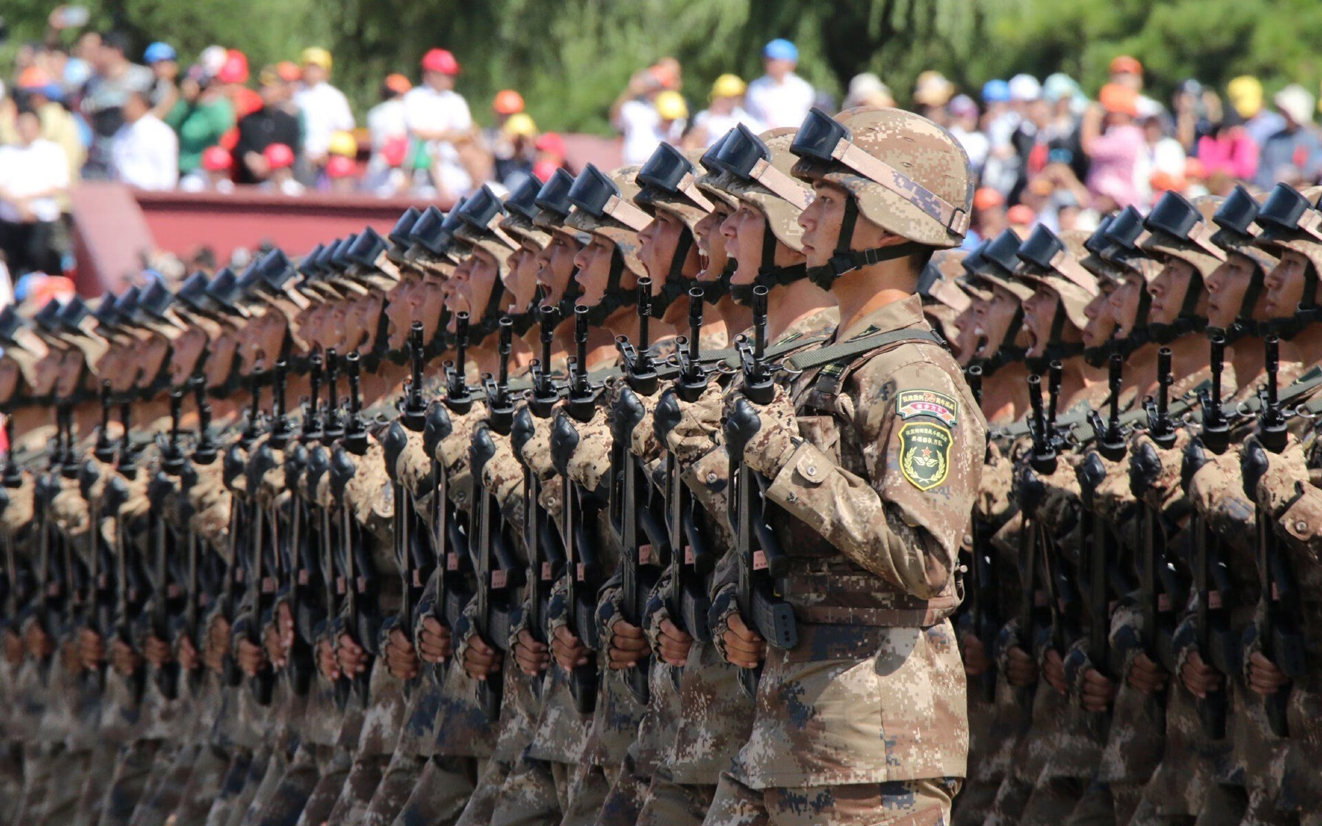 开云体育在线官网-欧洲杯变阵奇招：巧妙布局赢得关键比赛，欧洲杯神奇规律