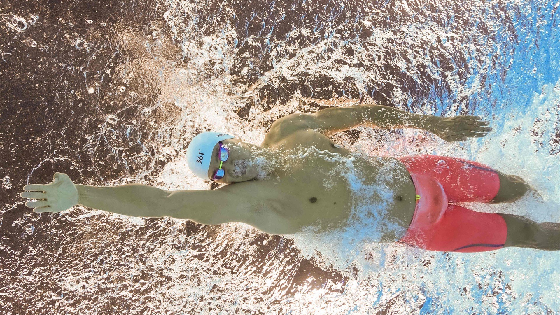 科斯200米个人混合泳决赛表现精彩纷呈,200米个人混合泳决赛前三名